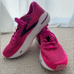 Brooks Women's Ghost Max Running Shoes